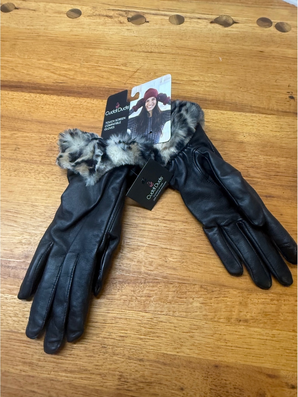 Cuddl Duds Womens M Genuine Leather Touch Screen Gloves Faux Fur Cuff Black NWT